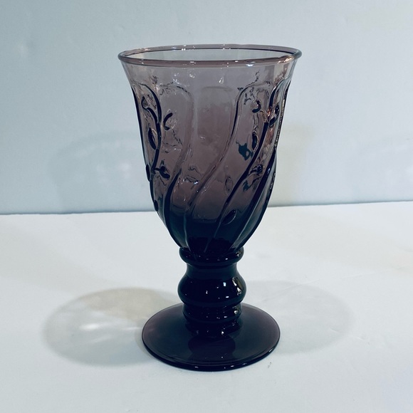 🌟HP🌟VTG 1960-70s Set of 2 Amethyst Glass Goblets Made in USA - Picture 2 of 5